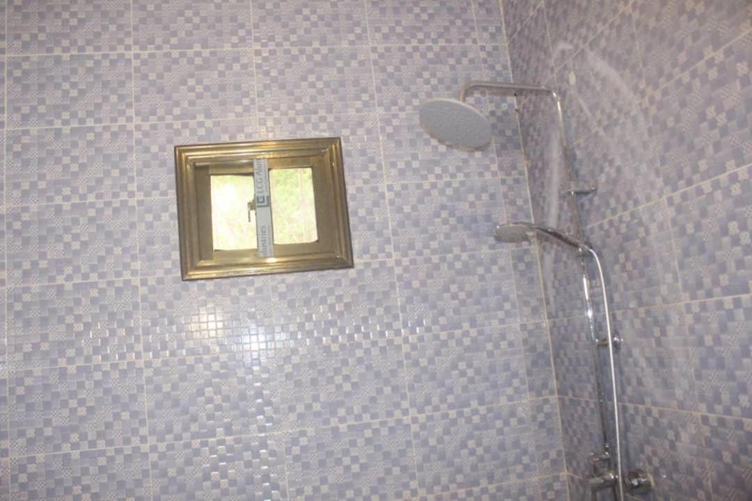 Debora Guest House Freetown Exterior foto